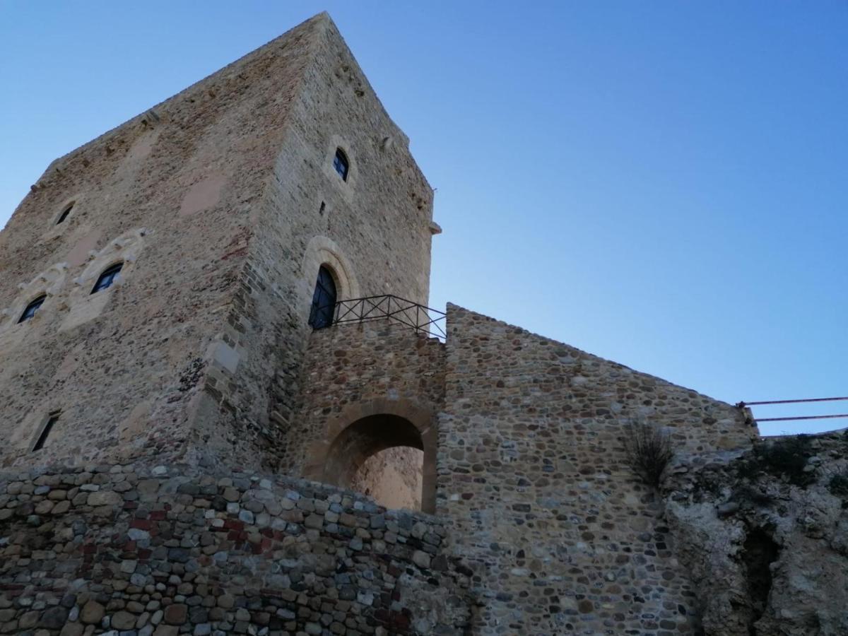 Momaliar House Villa Campofelice Di Roccella Eksteriør bilde